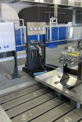 Testing hydraulic components on Multipurpose test rig